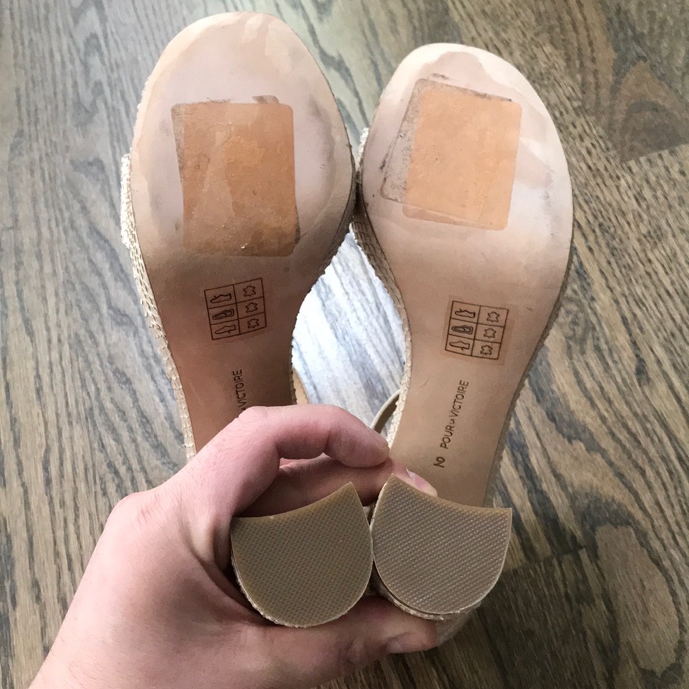 Pour la Victoire Yvette Snake Sandal Block Heels - Picture 6 of 8